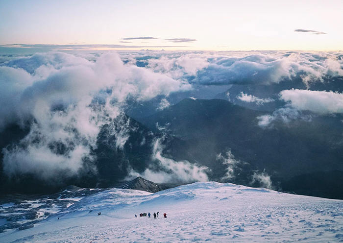 Equipment checklist for mountaineering trip in China